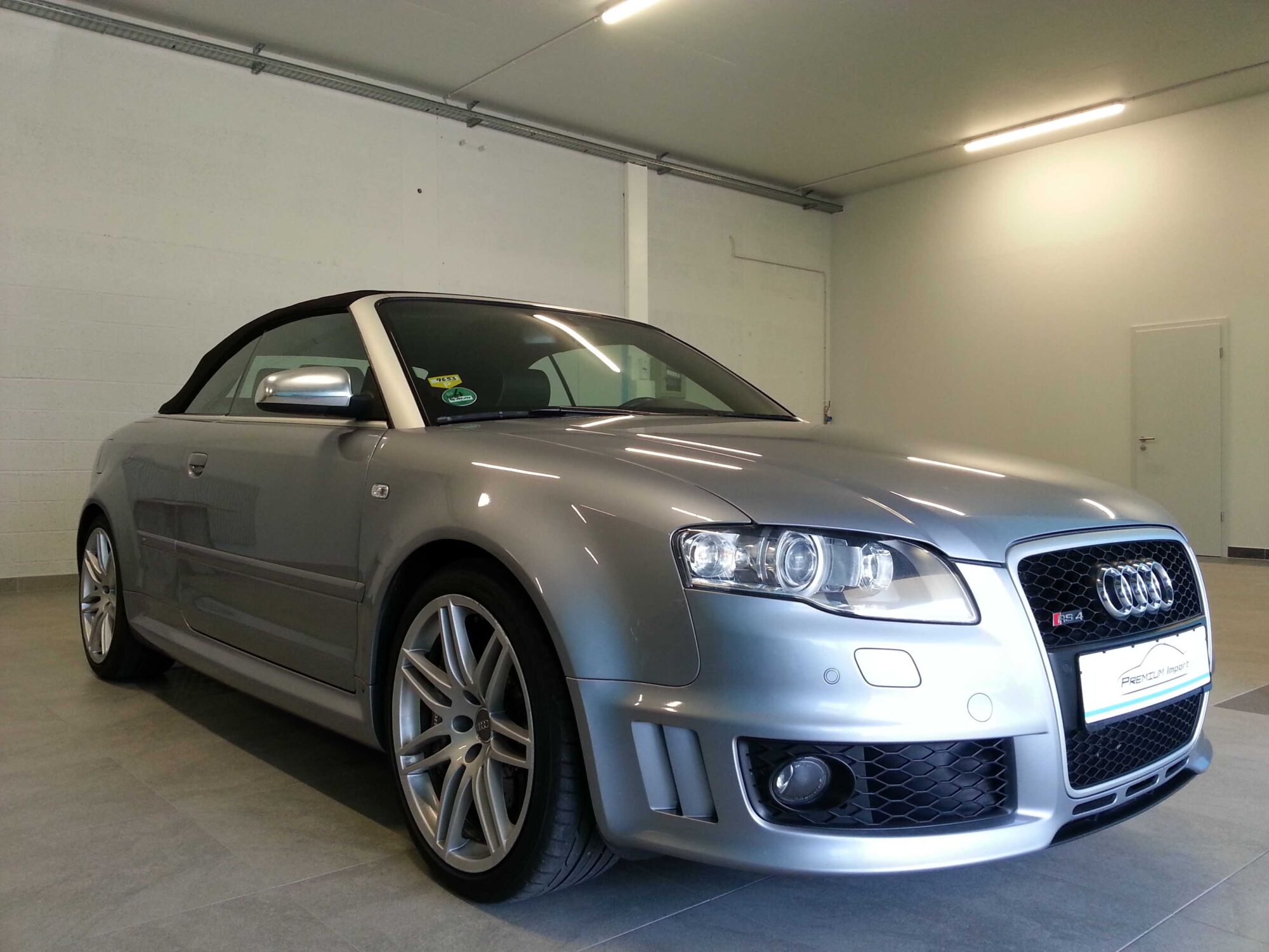 Audi RS4 Cabriolet 4.2 FSI Colmar 0