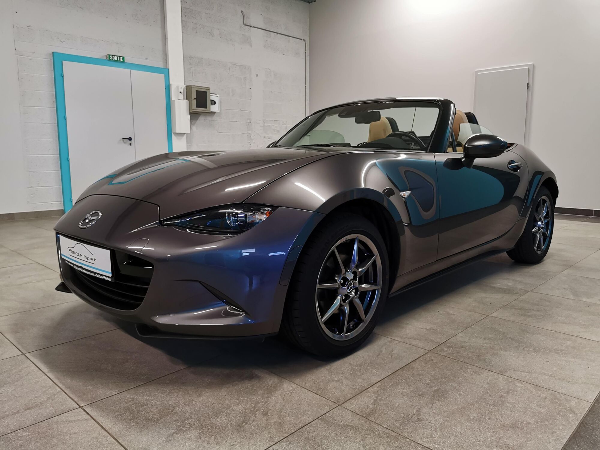 MAZDA MX-5 Sakura Illzach 0