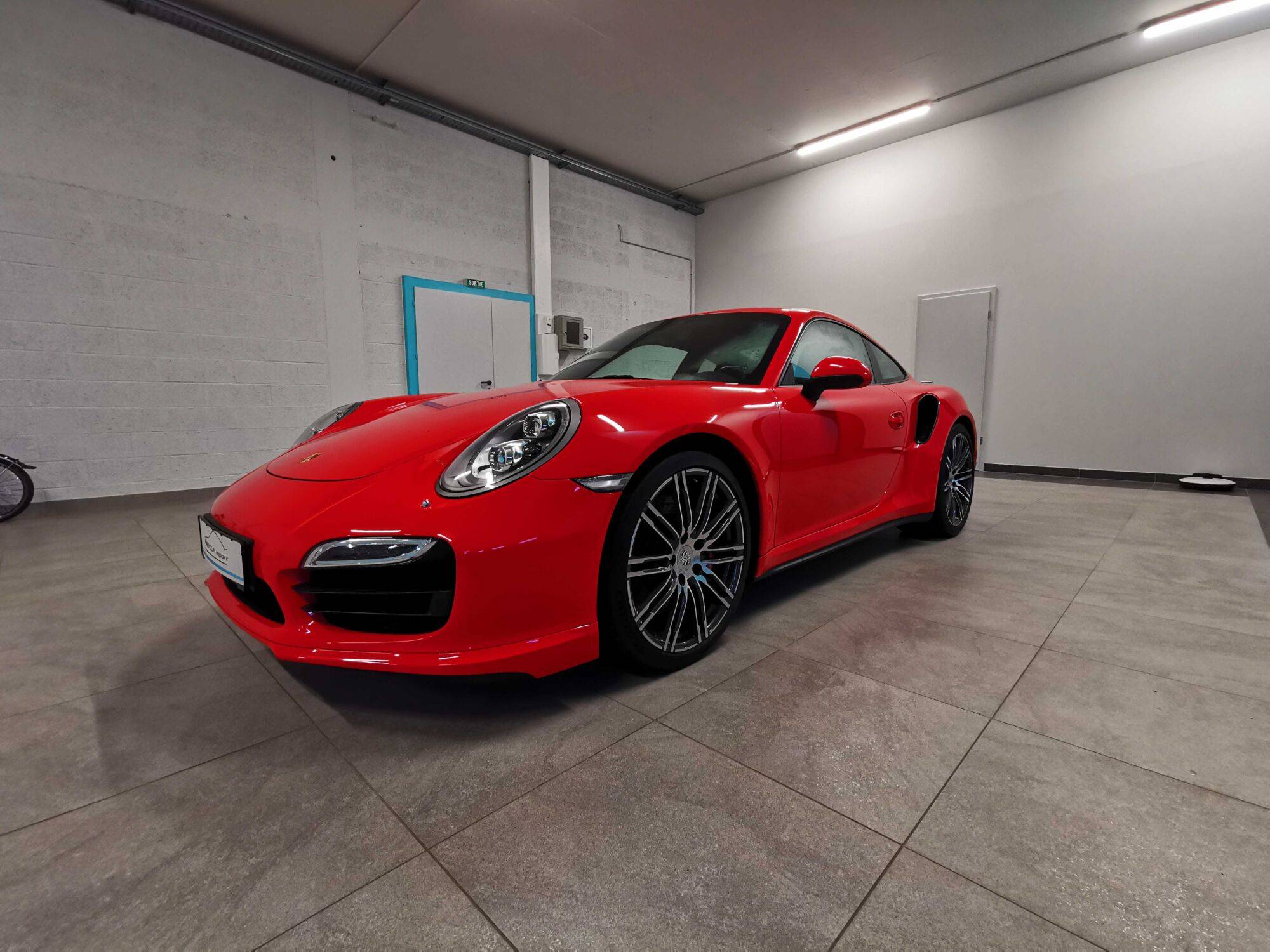 PORSCHE 911 type 991 Turbo Cernay 0