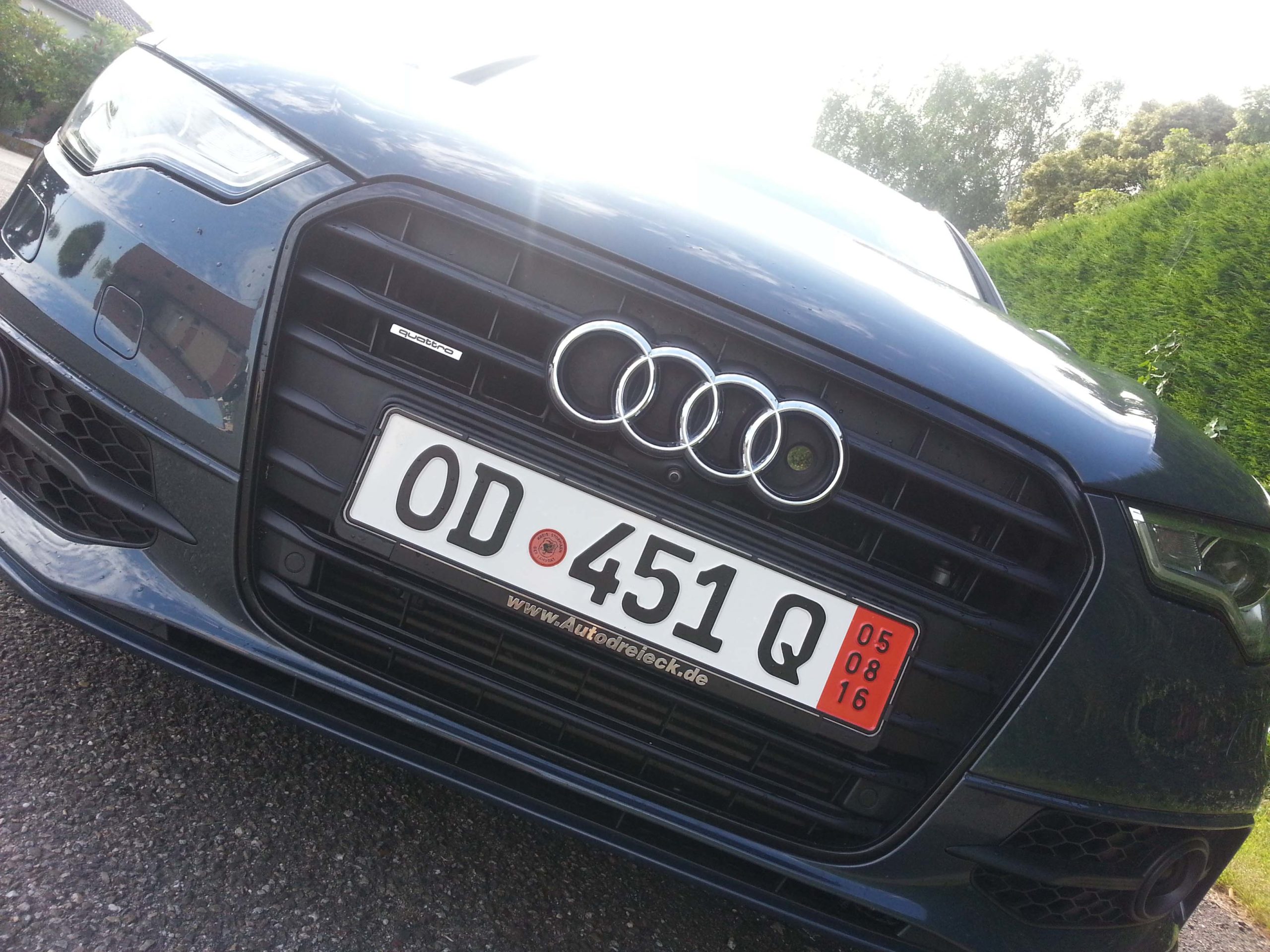 Lire la suite à propos de l’article Audi A6 Avant 3.0 TDI S-line