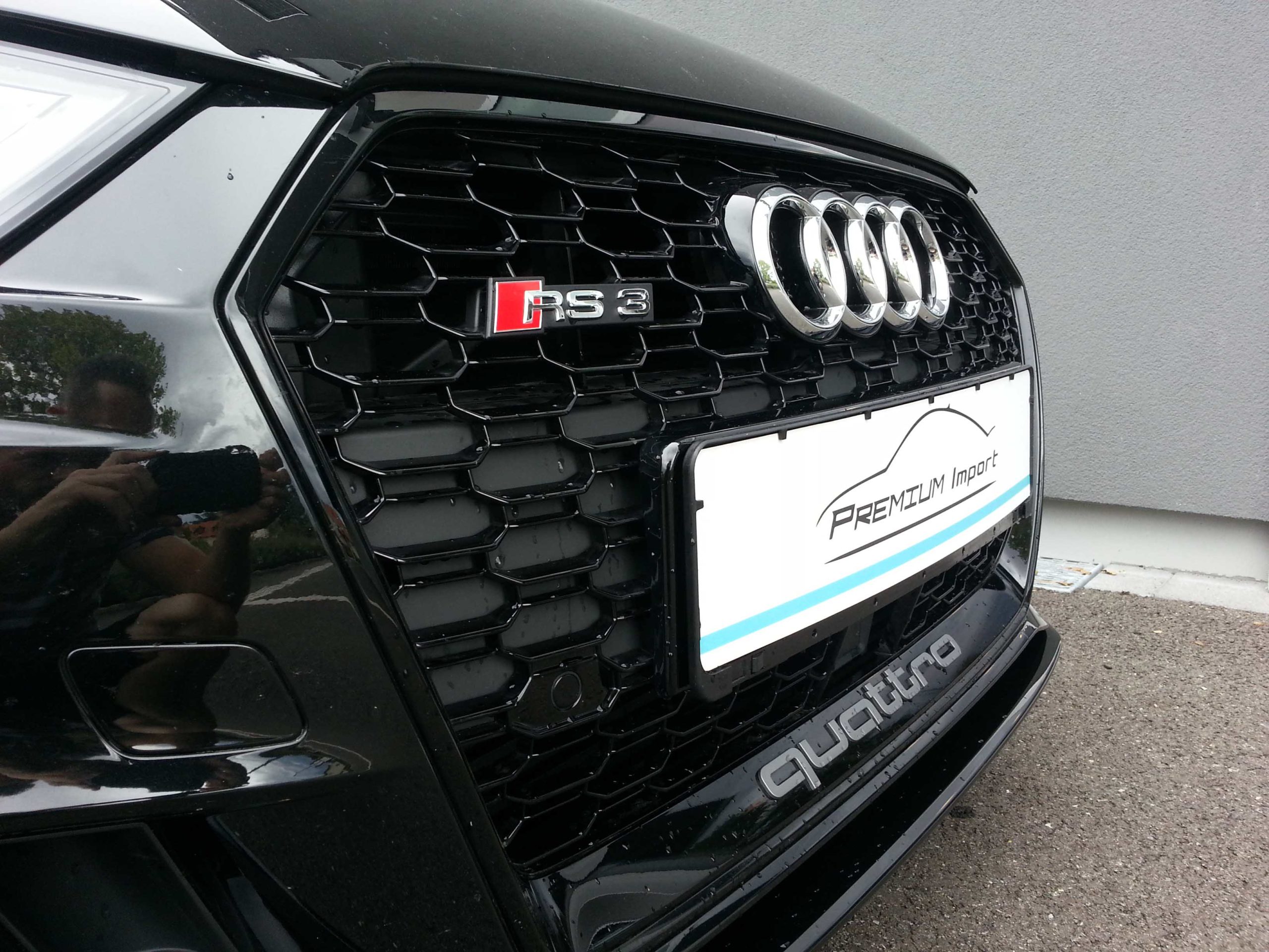 Lire la suite à propos de l’article Audi RS3 berline