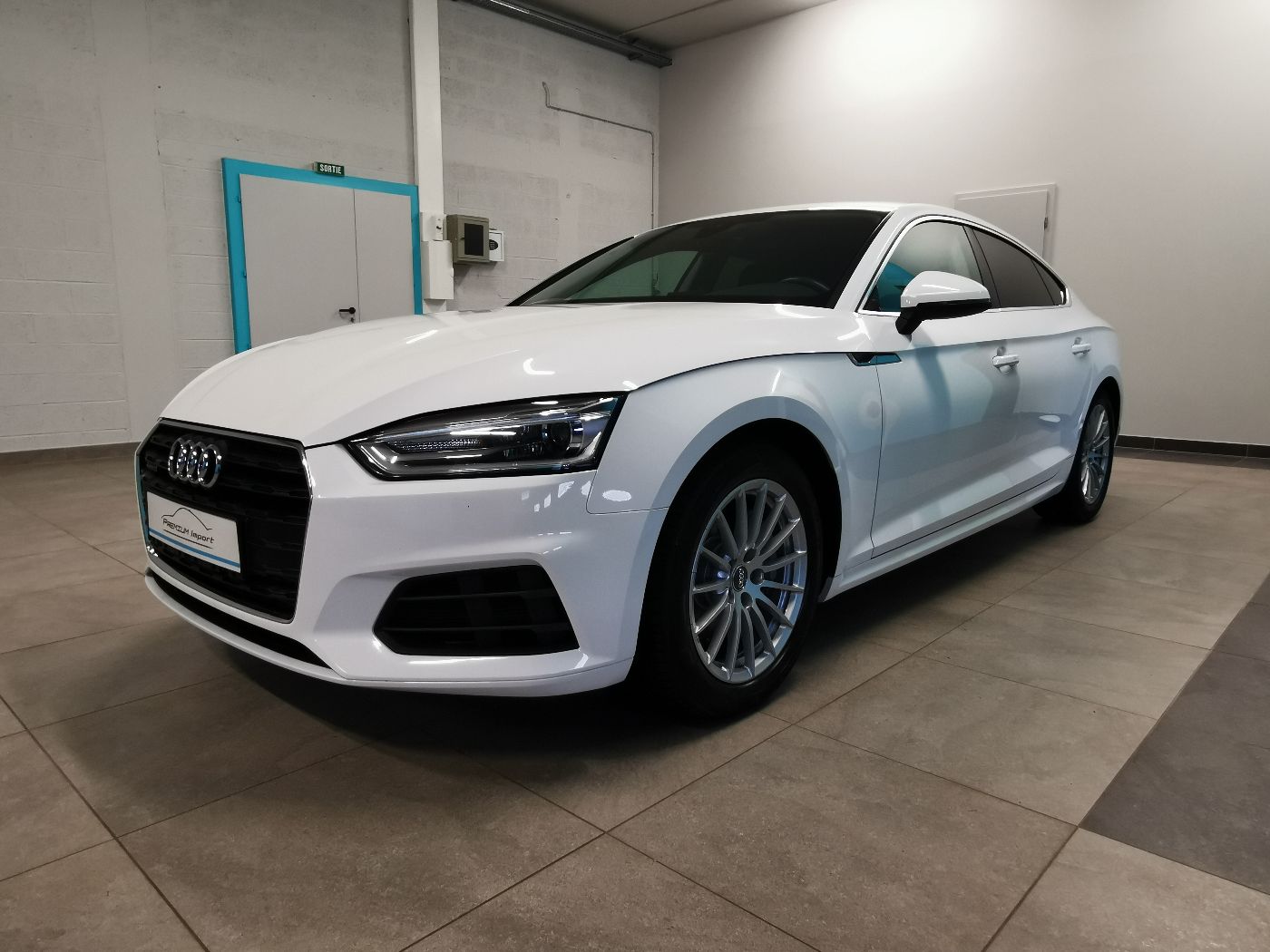 Lire la suite à propos de l’article AUDI A5 Sportback 3.0 TDI Quattro S-tronic