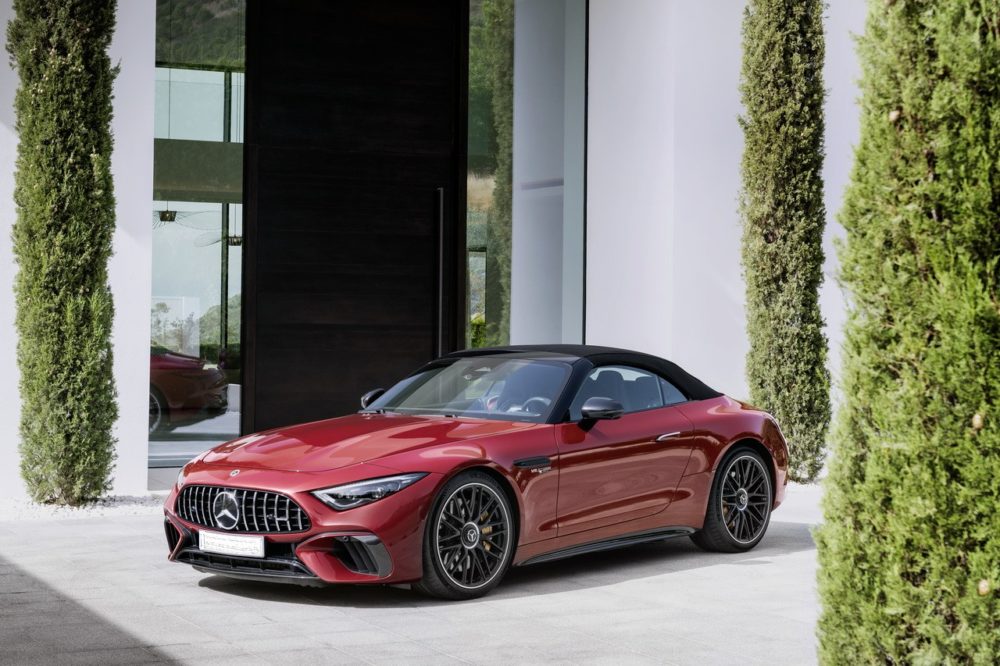 Lire la suite à propos de l’article Mercedes SL cabriolet, nouvelle vie pour la flèche d’argent…