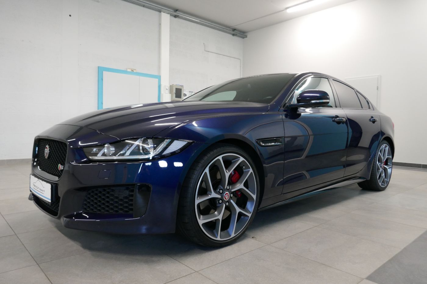 Lire la suite à propos de l’article JAGUAR XE S – V6 3.0L 340ch