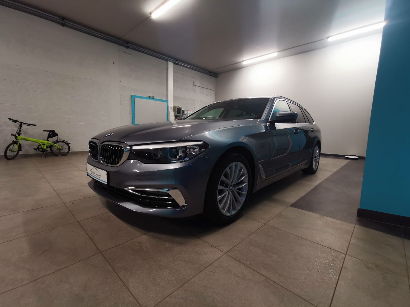 Lire la suite à propos de l’article BMW 520d xDrive Touring